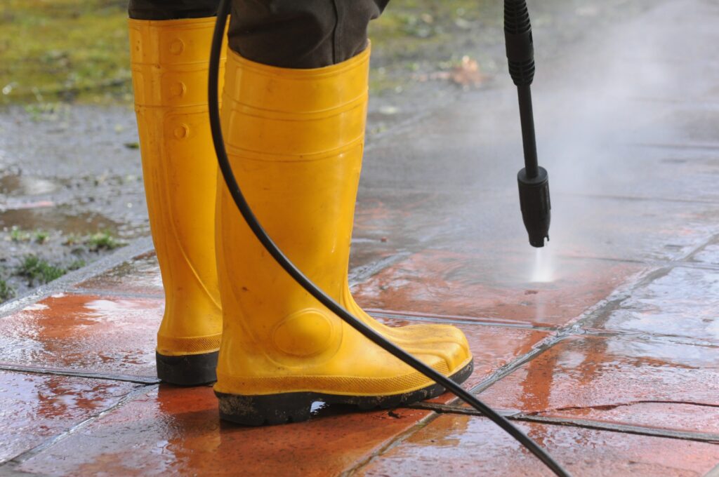 Hidrolavadoras eléctricas: la solución definitiva para una limpieza eficiente 12 Hidrolavadoras eléctricas